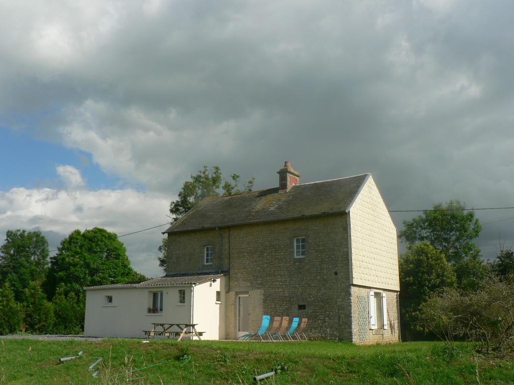 Gite De L'Aure Trevieres Kültér fotó